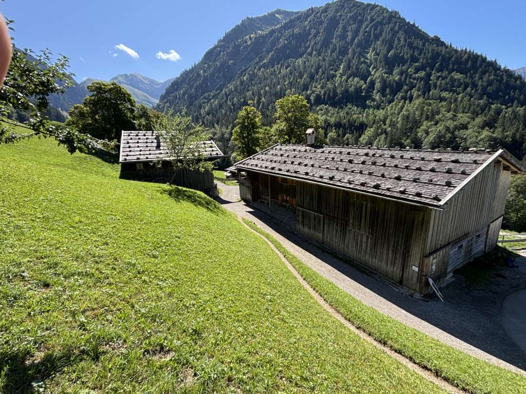 Wanderung zum Hölltobel und Christlessee